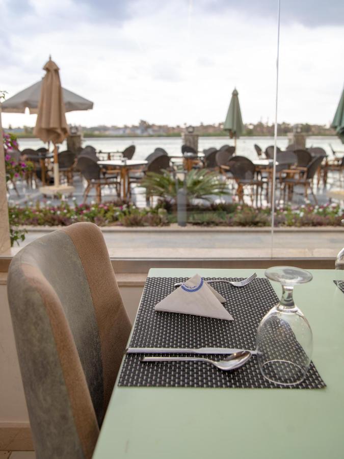 Nile Club Hotel Le Caire Extérieur photo