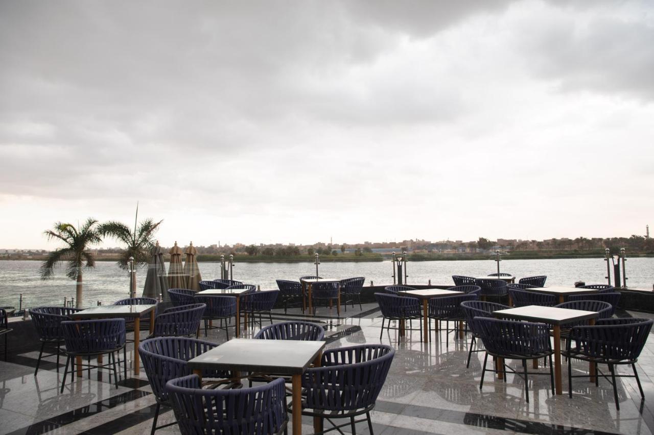 Nile Club Hotel Le Caire Extérieur photo